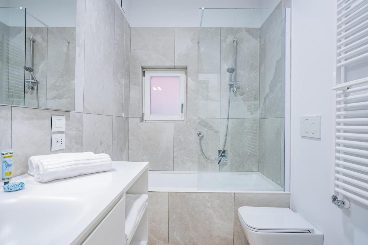 Ca' San Beneto Completely Refurbished In A Fabulously Central Area Venesia Bagian luar foto