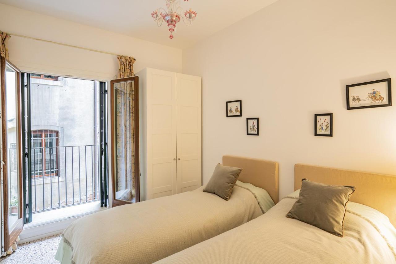Ca' San Beneto Completely Refurbished In A Fabulously Central Area Venesia Bagian luar foto